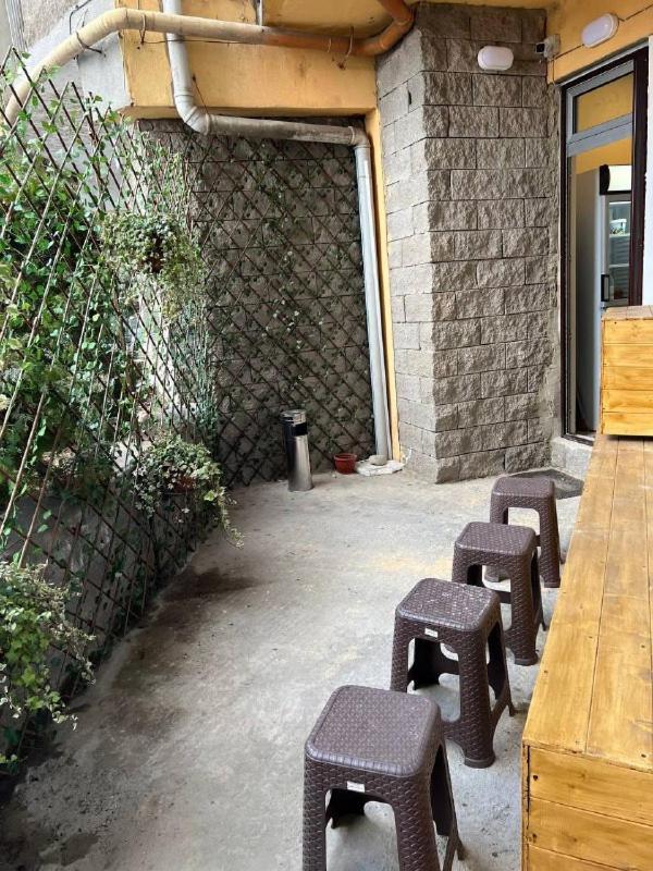 Apple Cozy Hotel Tbilisi Exterior foto